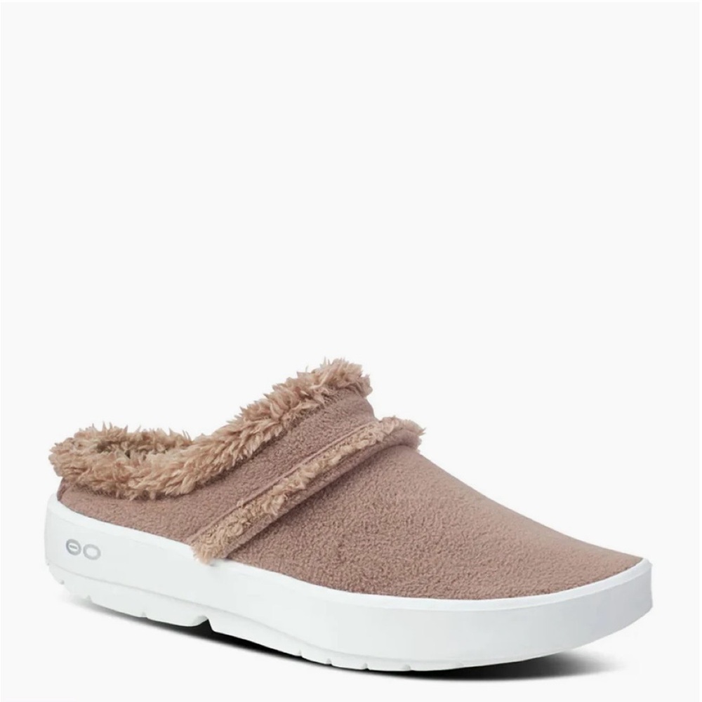 OOFOS Coozie Low Women Chocolate